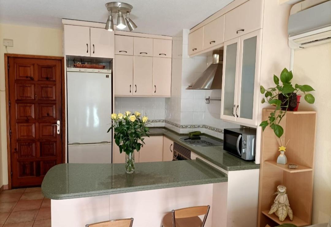 Apartamento En La Mejor Zona De Santa Cruz Apartman Kültér fotó